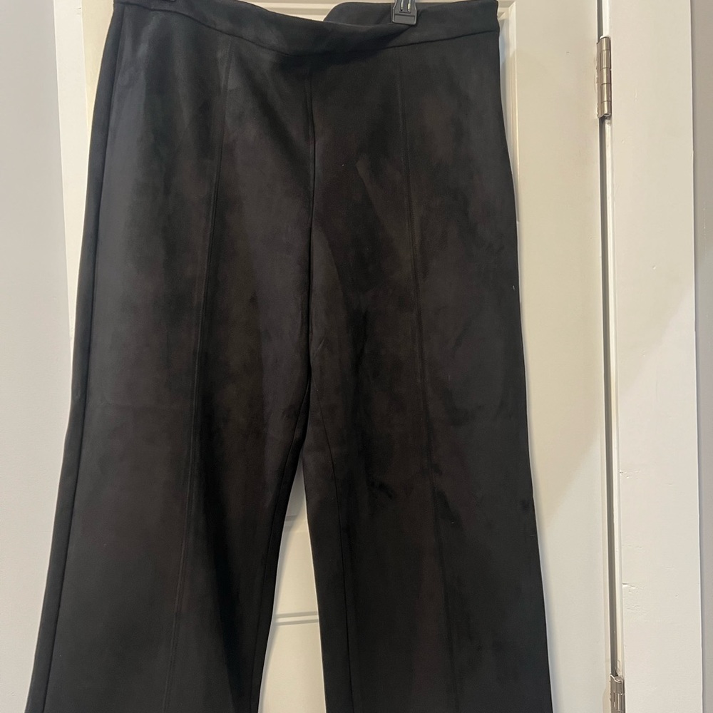 Ann Taylor NWT Size 14 Black Velvet Wide leg  Pants